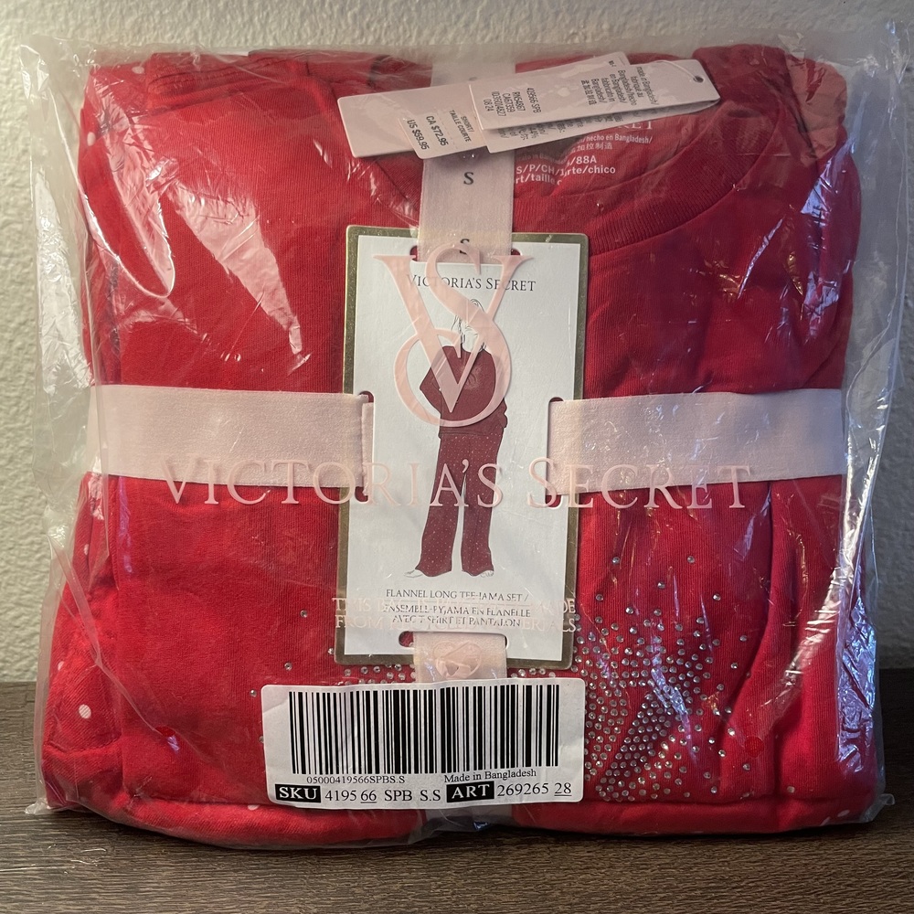 Victoria Secret Holiday Pajamas - Women's S